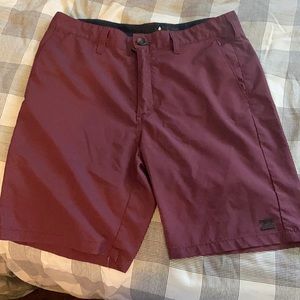 Billabong maroon shorts